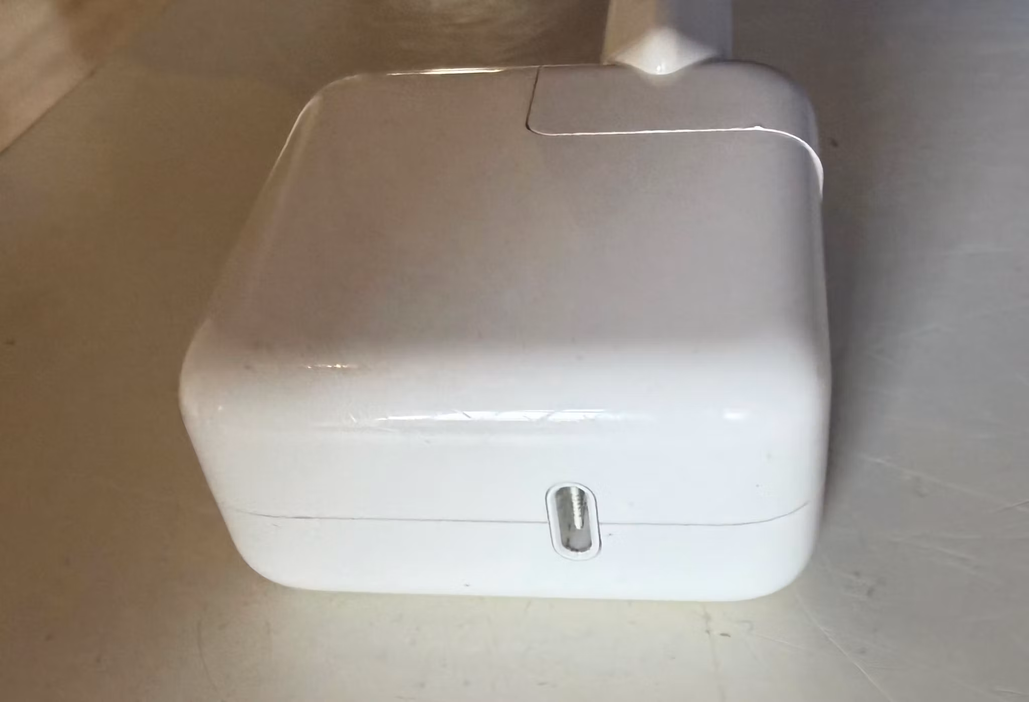Uden ledning - Original Apple 30W USB-C Oplader (Model A2164)