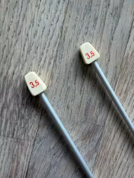 vintage jumperpinde i metal med en tykkelse på 3,5