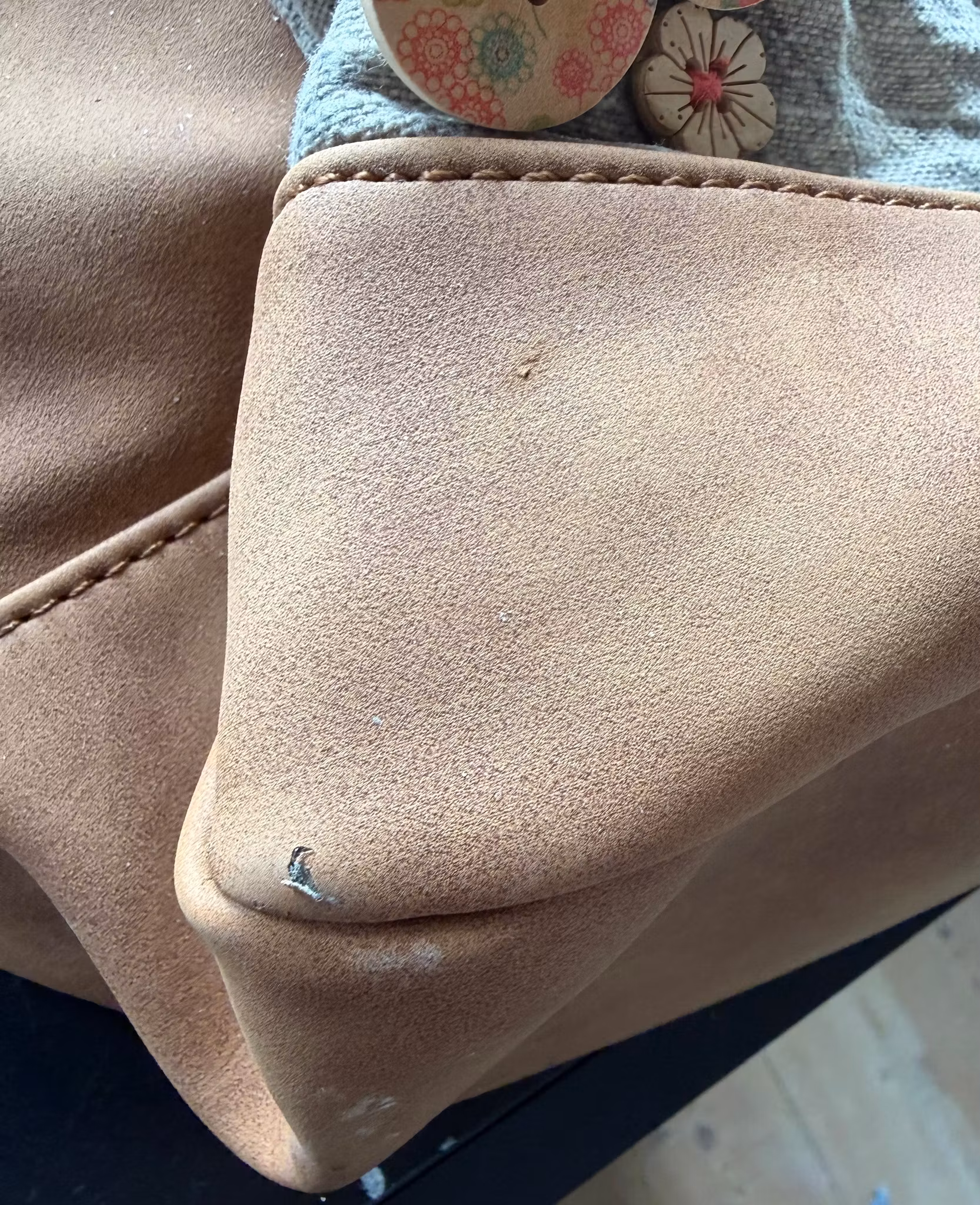 Prikkedrøm – Rummelig rygsæk med charmerende detaljer 🎒🌸