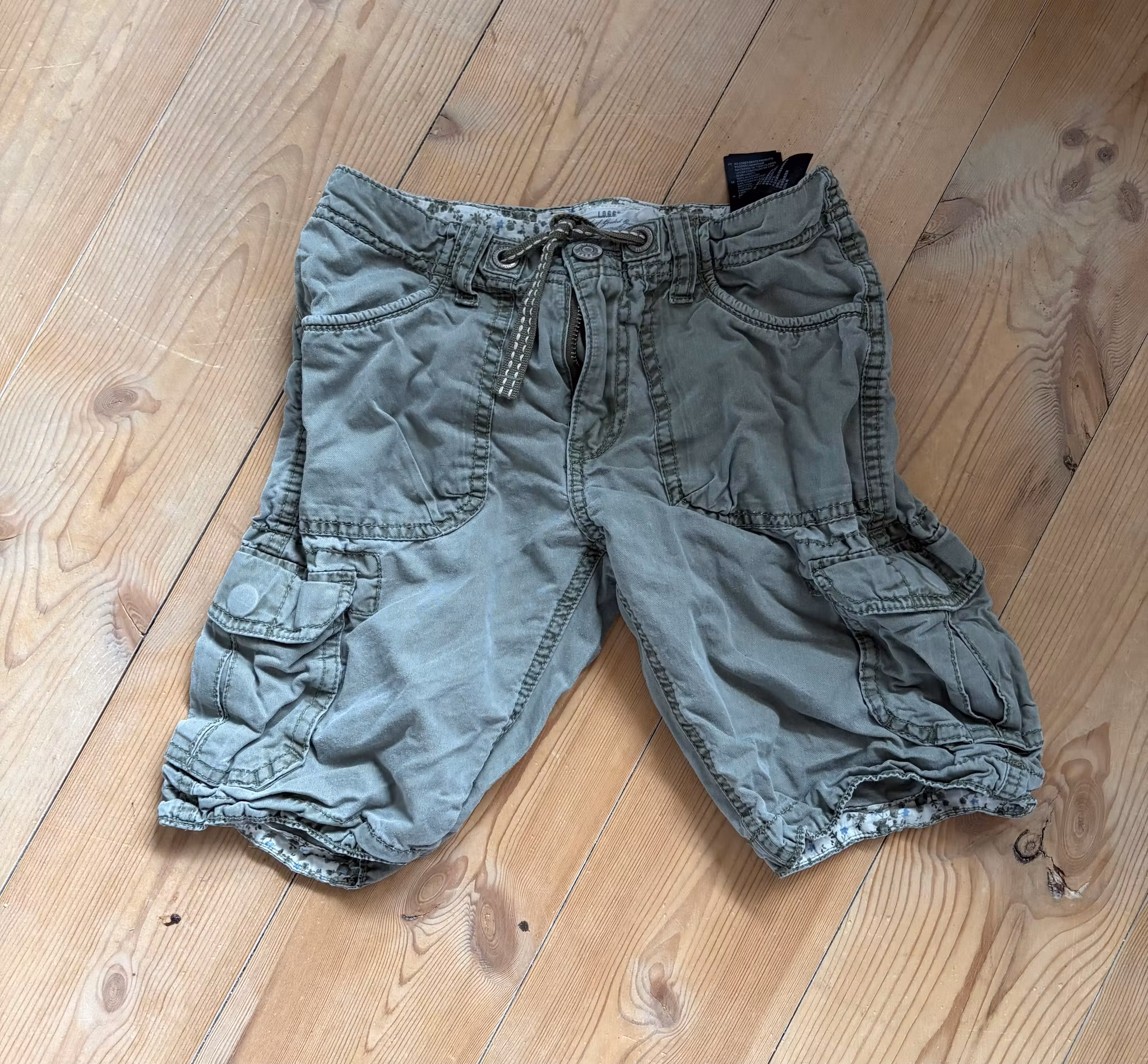 Shorts str. 134