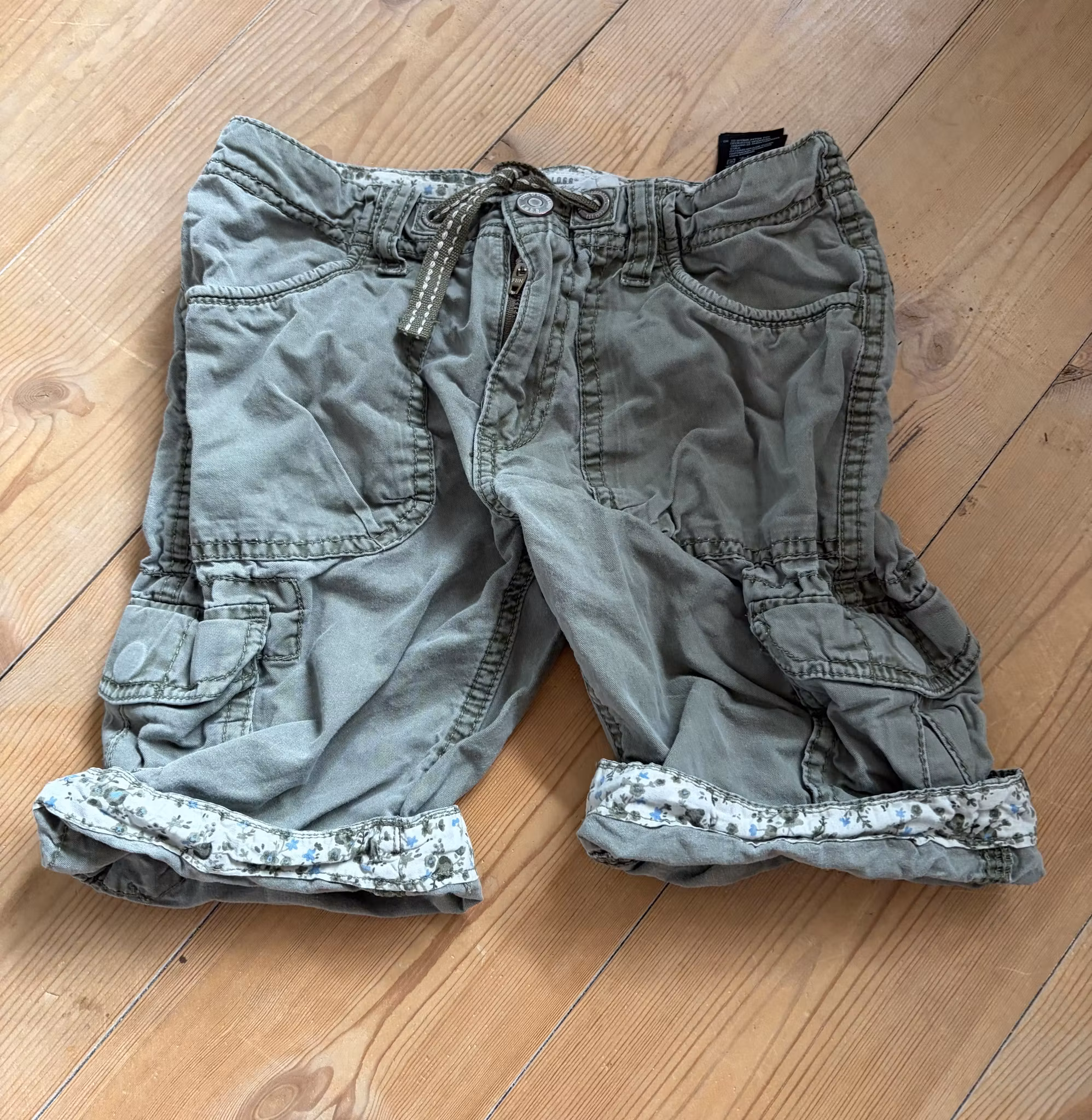 Shorts str. 134