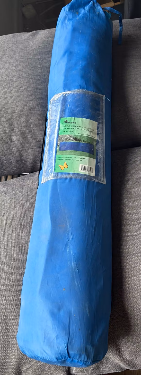 Makano blå læskærm 500 × 140 cm med stænger
