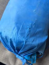 Makano blå læskærm 500 × 140 cm med stænger