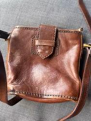 Bosboom Naturales Collection brun læder skuldertaske – lille