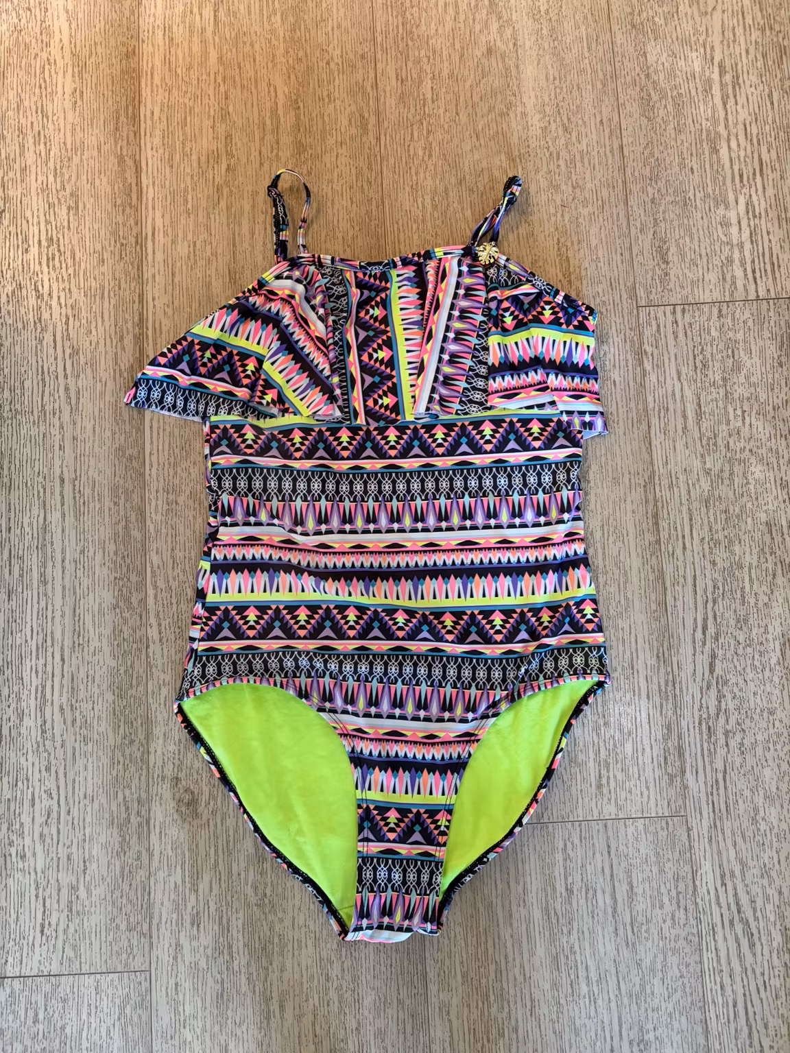 H&M farverig badedragt str. 146/152, forfra