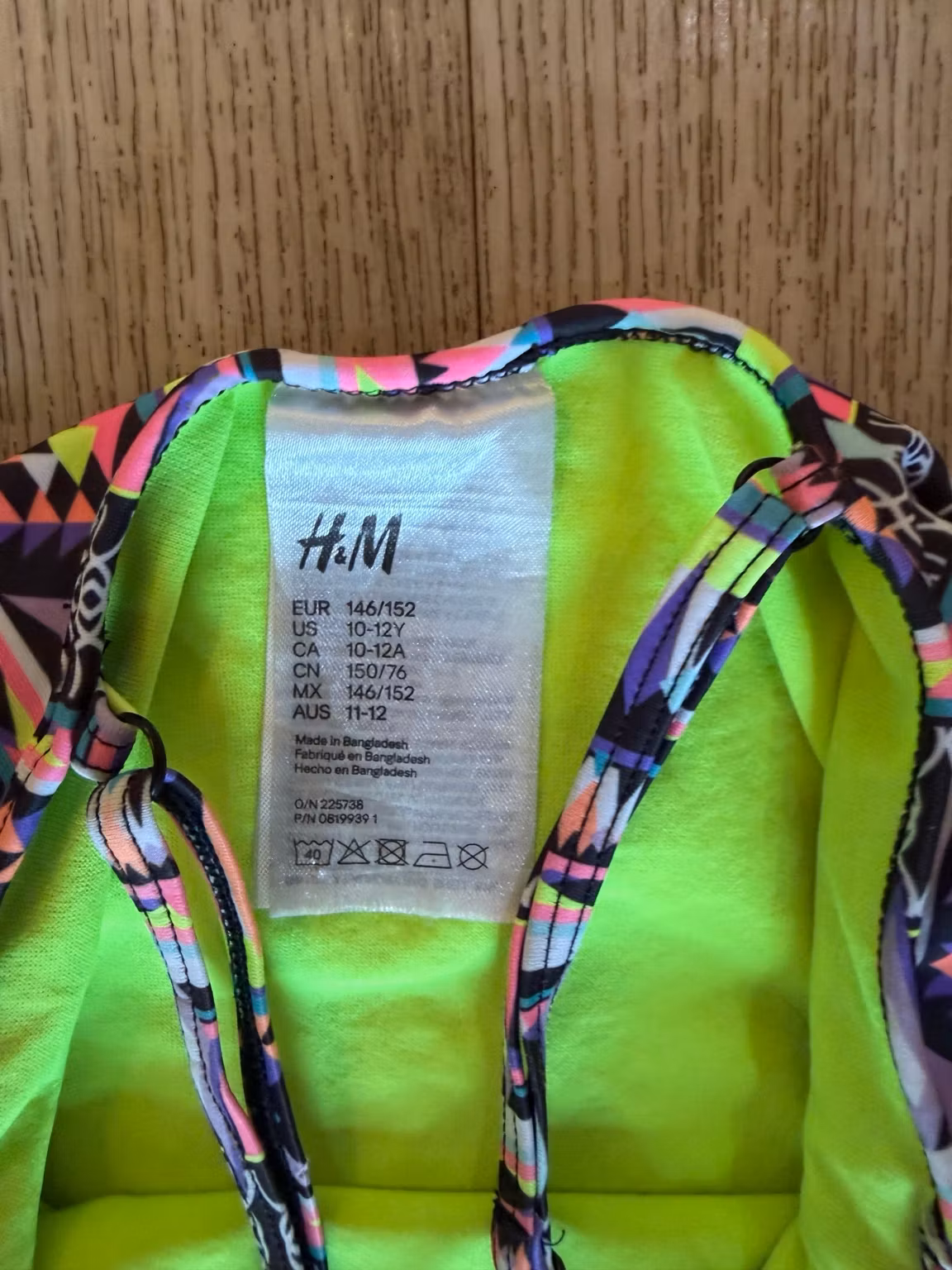 H&M badedragt, størrelsesmærke 146/152