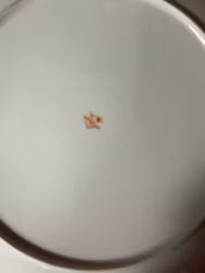 Dekorativ porcelænstallerken med fugle og blomster ca. 27 cm