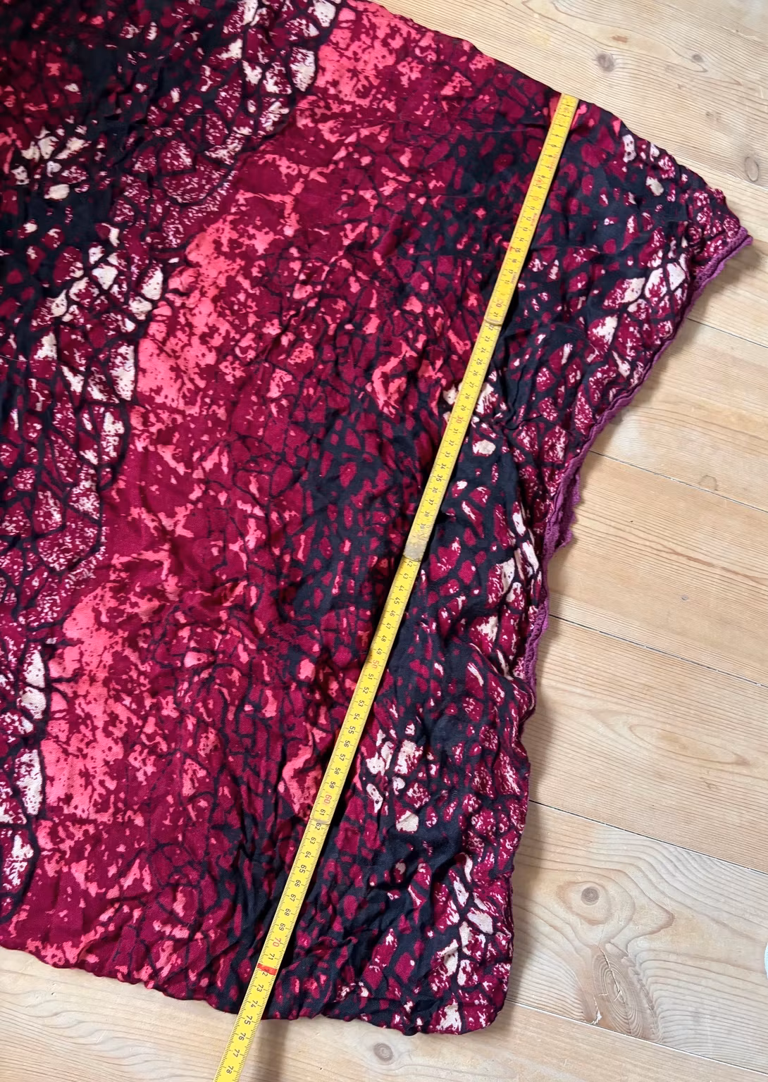 Pieces tubetørklæde i bordeaux, pink og sort – ca. 80 cm