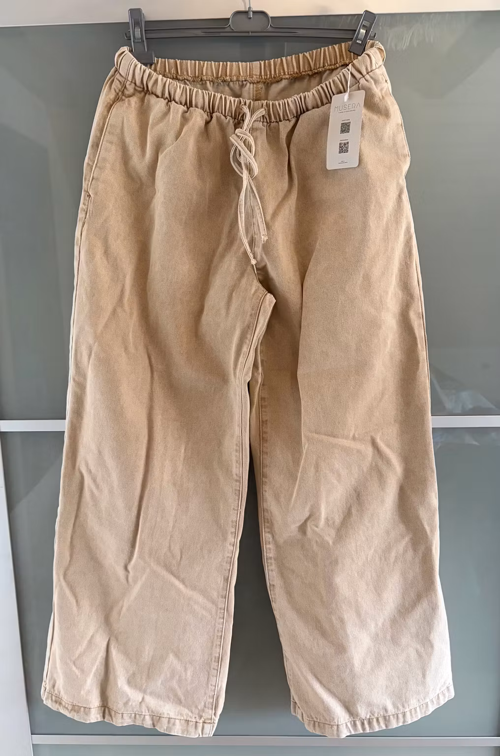 Bukser fra MUSERA i beige med brede ben – str. L
