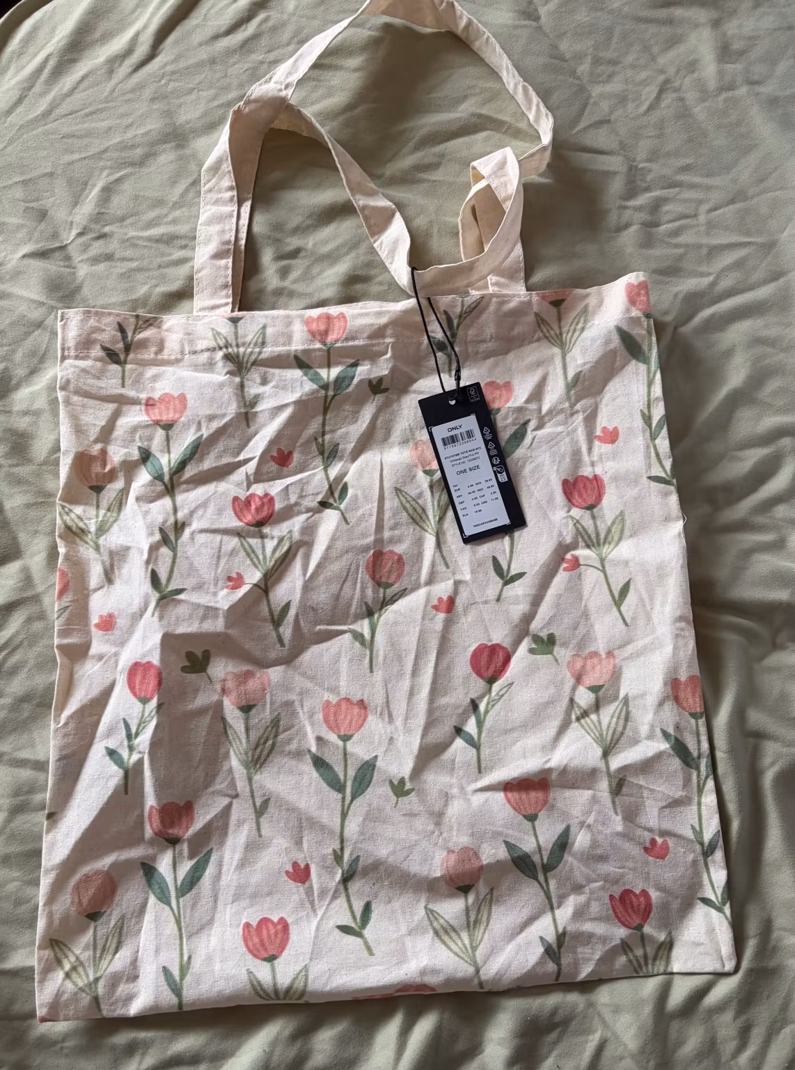 Stofnet fra ONLY med pink tulipaner – one size