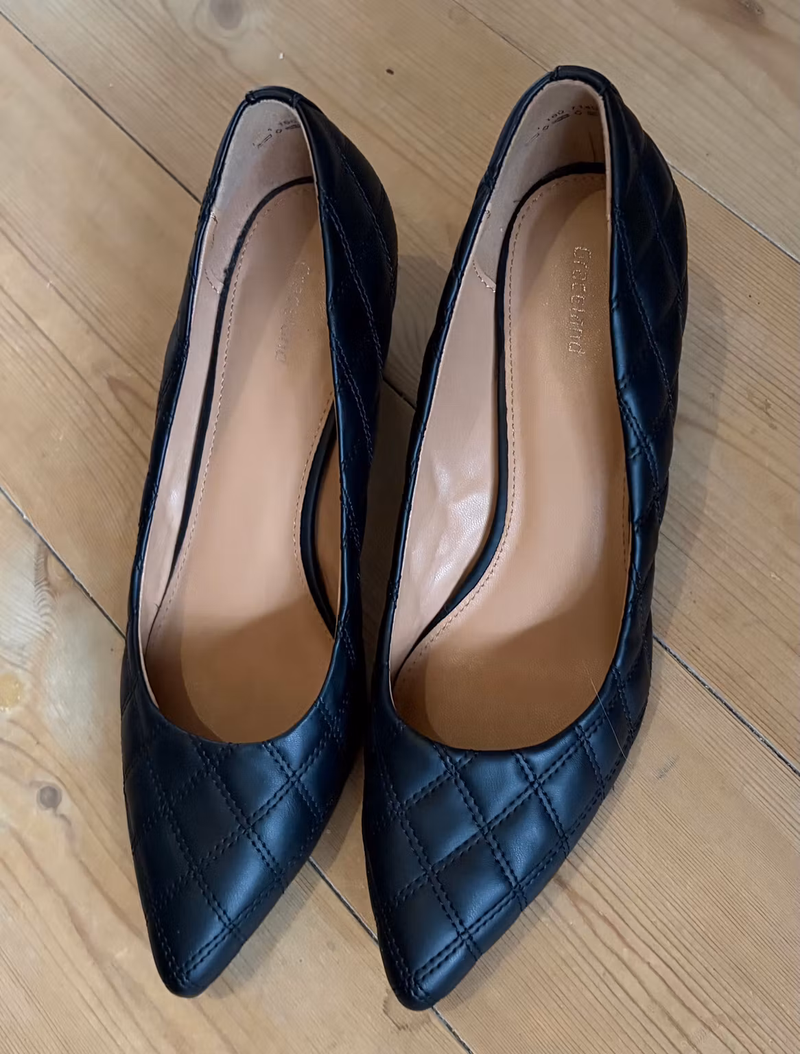 Pumps Graceland – sorte med ternede syninger – str. 40