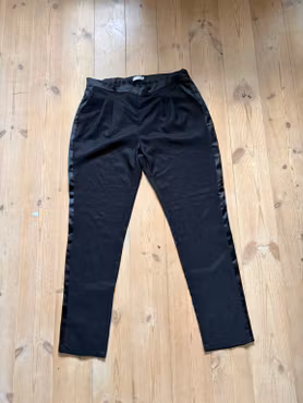 Bukser VRS Woman sorte med blanke sidestriber – str. XL