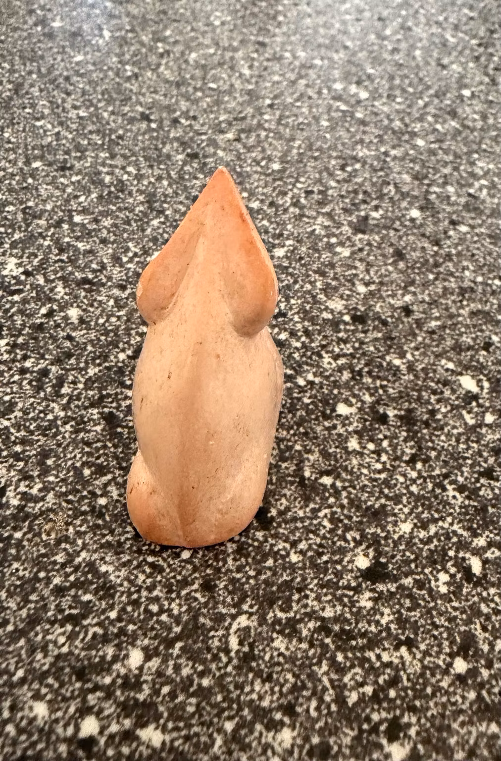 Lille rosa frøfigur – ca. 5 cm