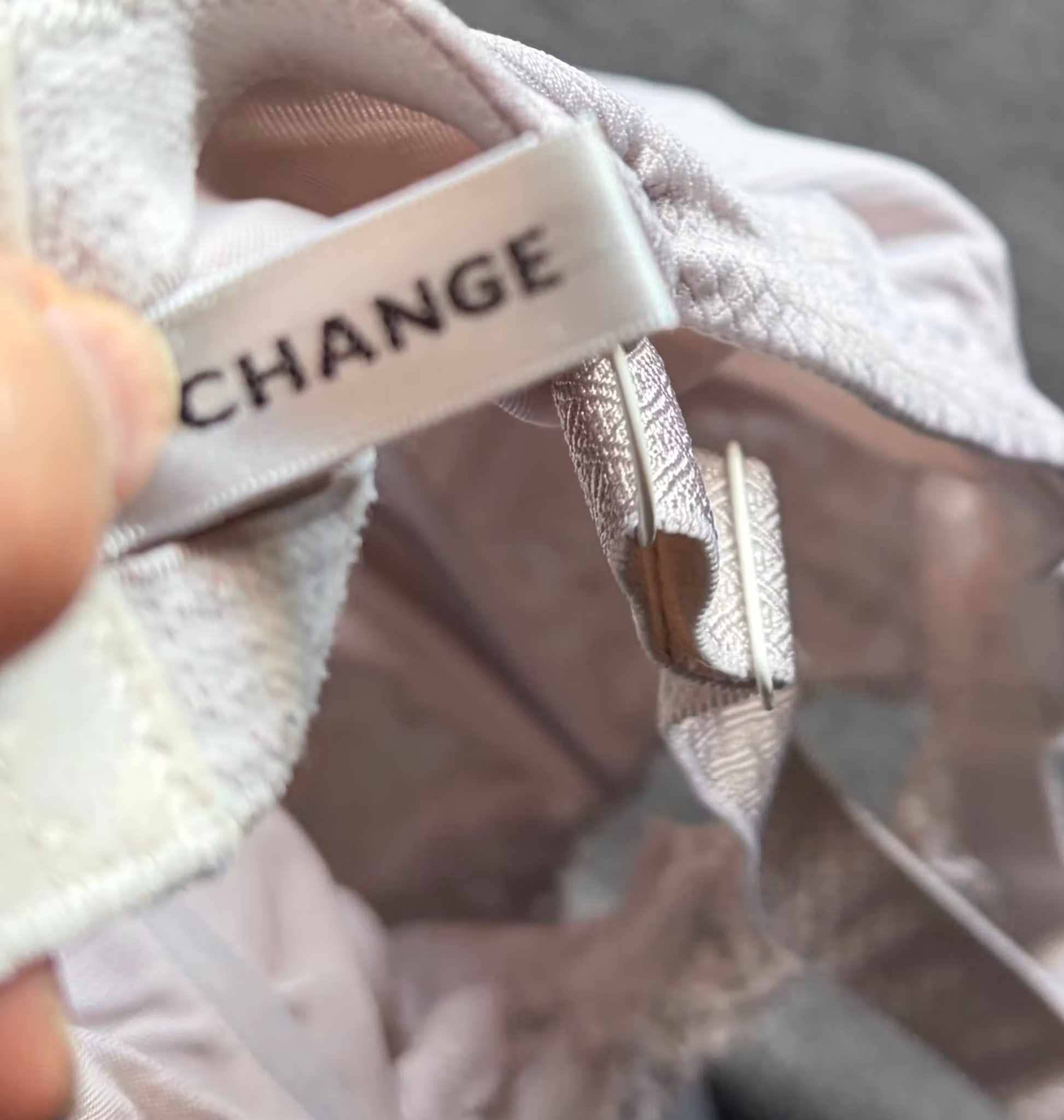 BH CHANGE – lys grå/taupe med blonder, str. 85I