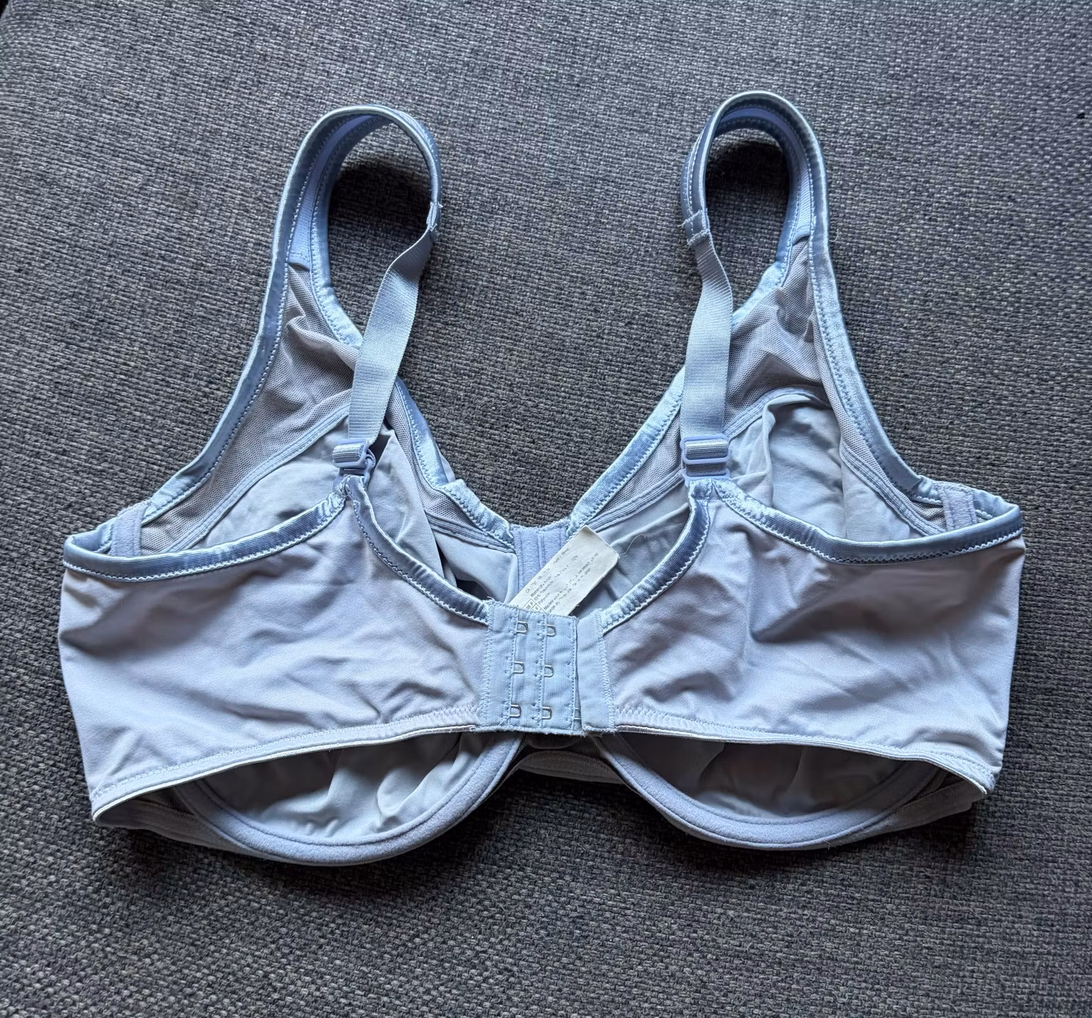 BH Triumph Shape Sensation W01 – lyseblå, str. 90F