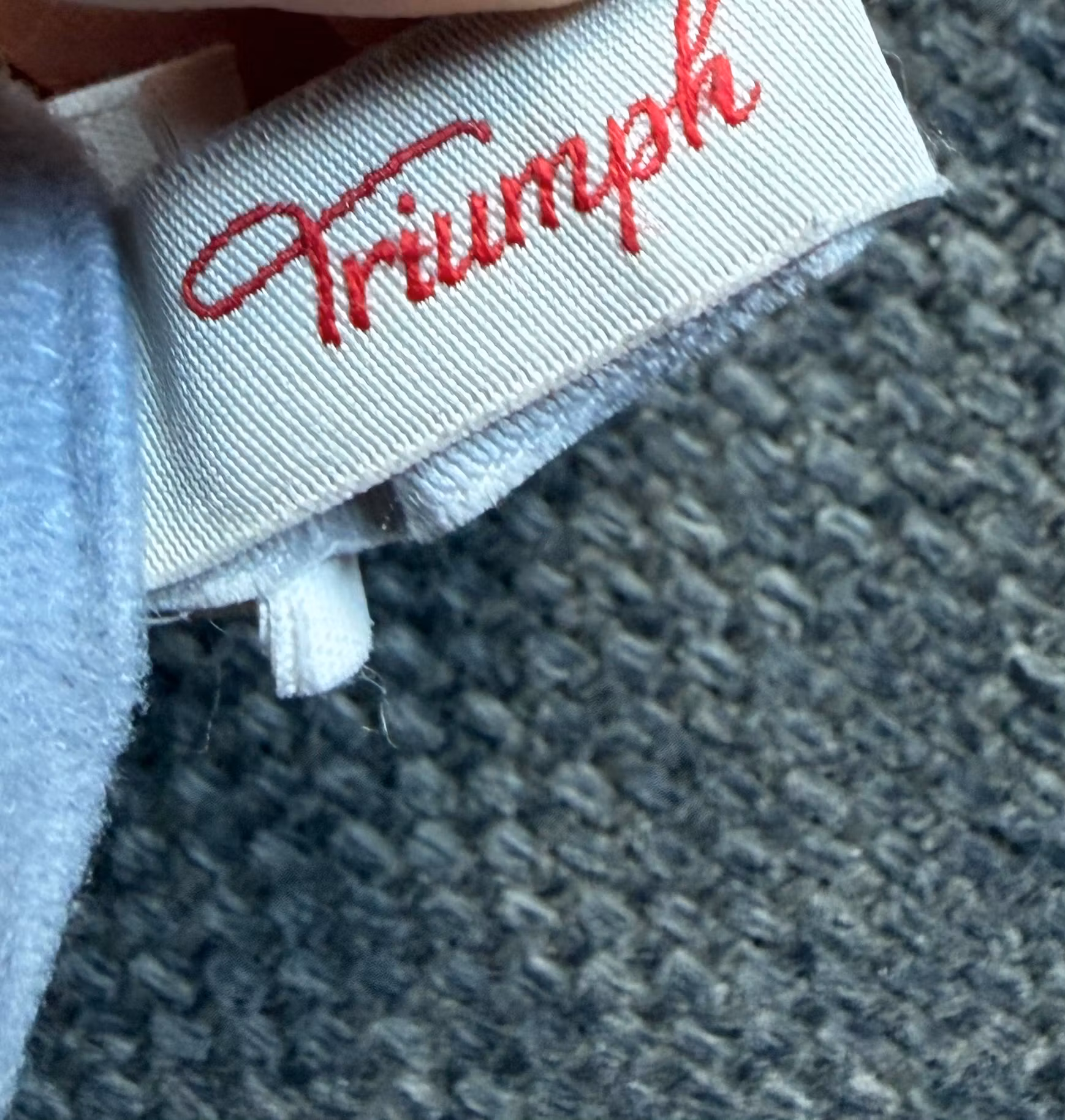 BH Triumph Shape Sensation W01 – lyseblå, str. 90F