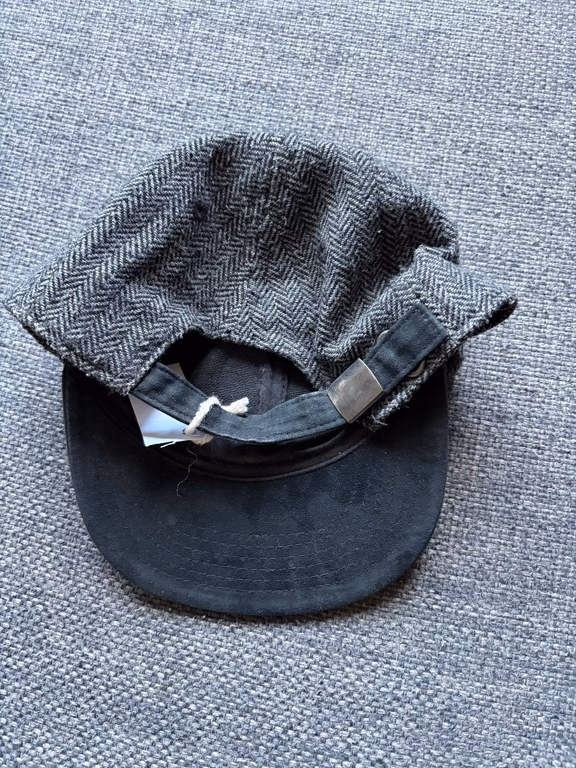 Kasket H&M – gråt sildebensmønster, sort skygge, str. 92/104