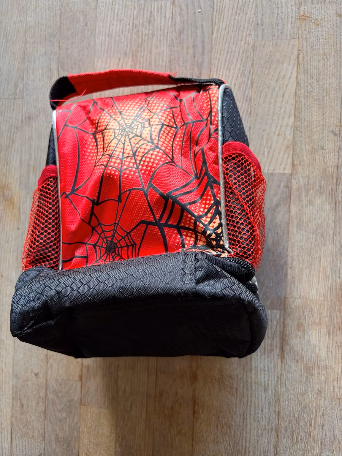 Madtaske Spider-Man rød/sort med to rum