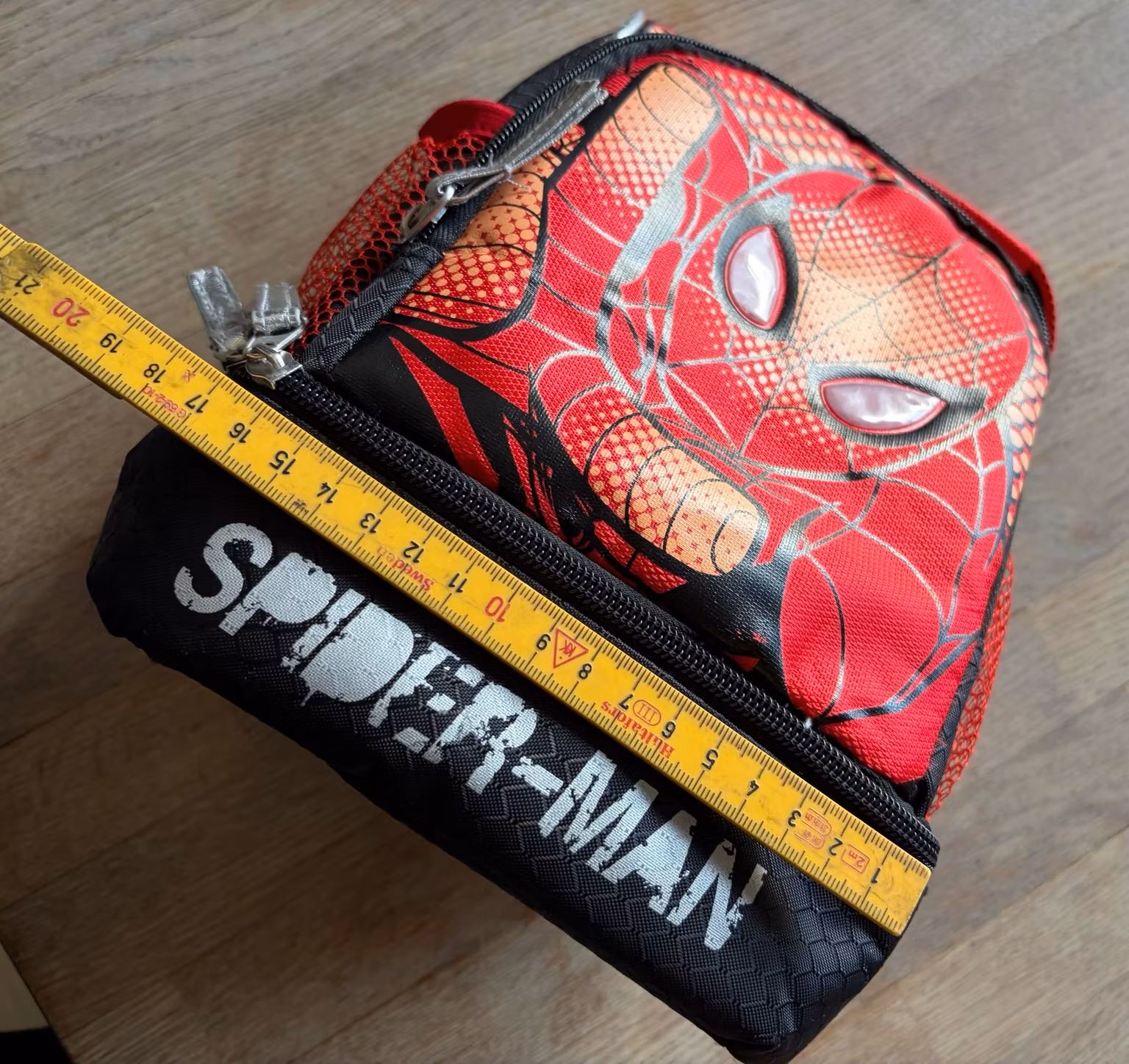 Madtaske Spider-Man rød/sort med to rum