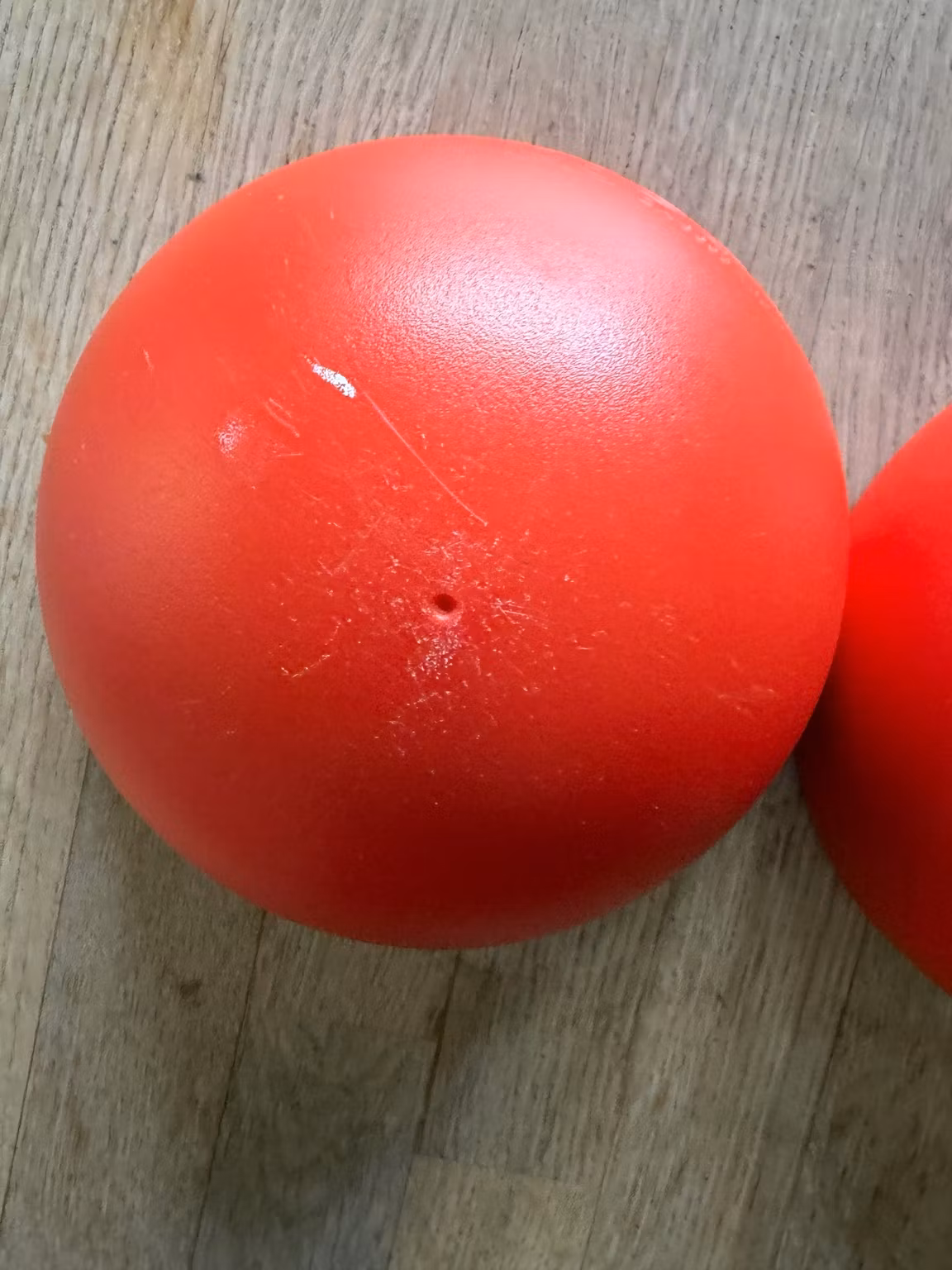 Balancehalvkugler GONGE røde – 2 stk. Ø ca. 15 cm