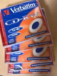 Verbatim CD-RW 700 MB 1–4x – sæt med 5 stk. i etuier
