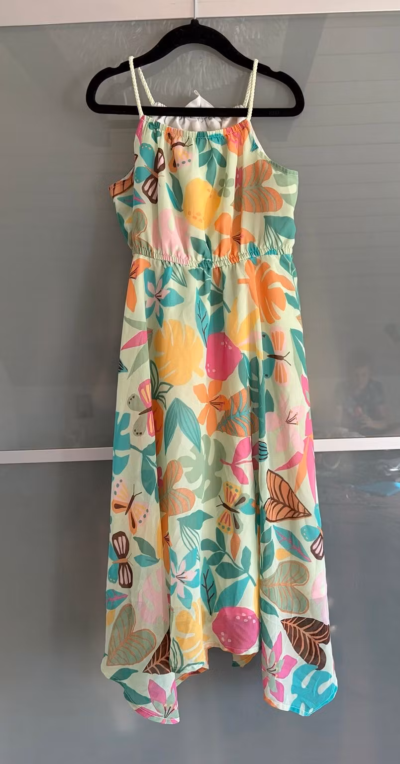 H&M sommerkjole på bøjle – originalfoto