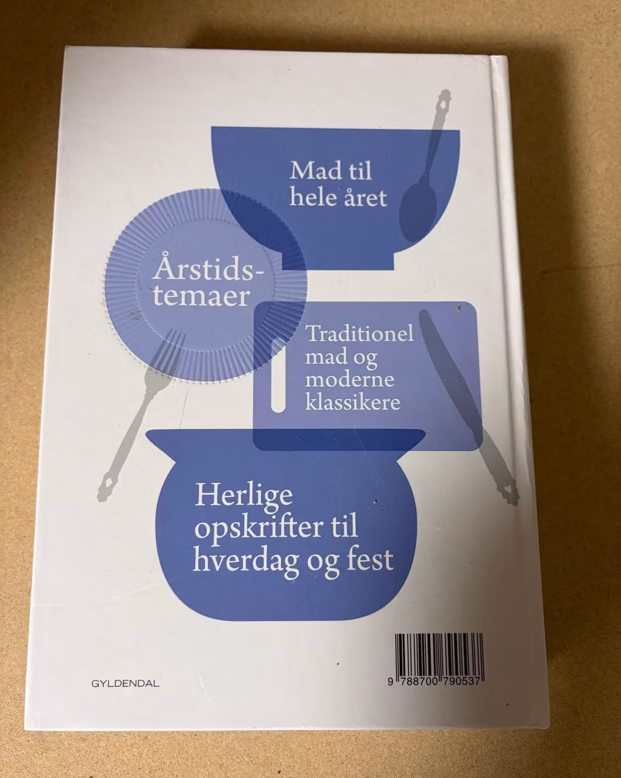 Bagside med ISBN – Frøken Jensens Almanak