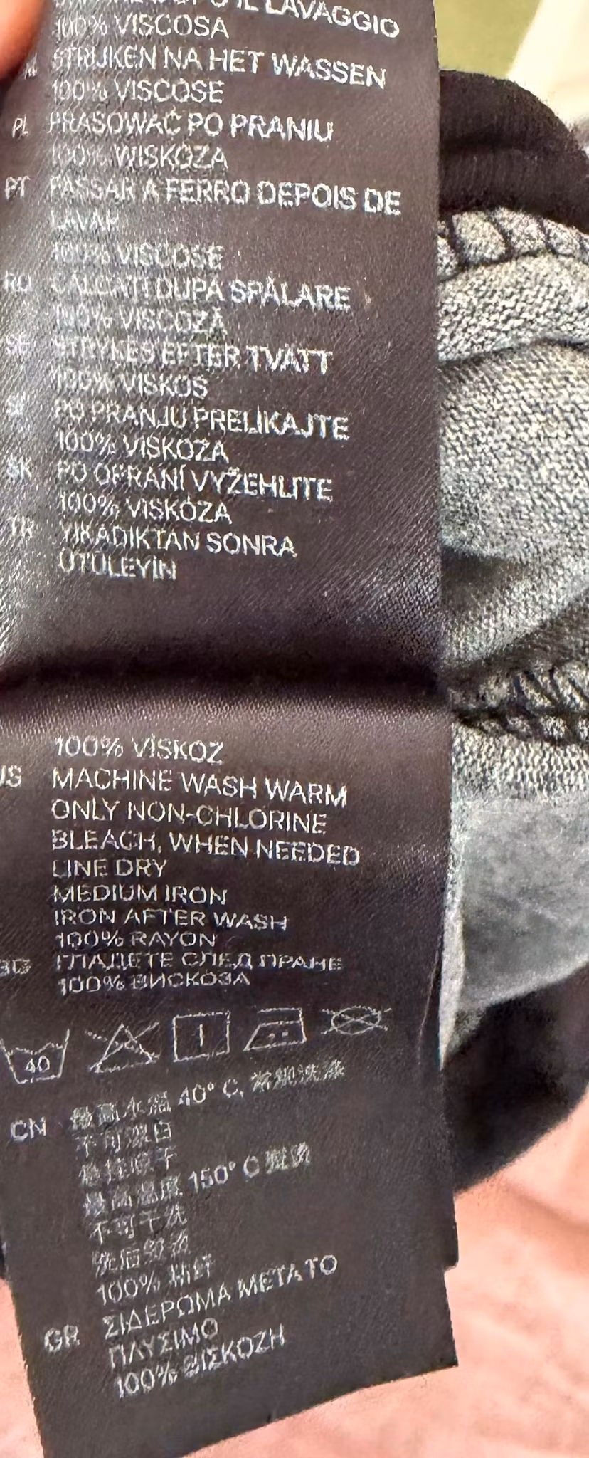 Originalfoto 5 – Bluse H&M lilla, sort og grå – str. 134/140