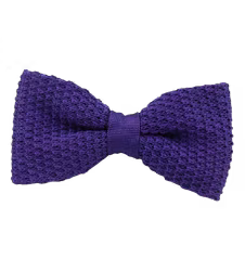 Enfärgad lila stickad knuten fluga