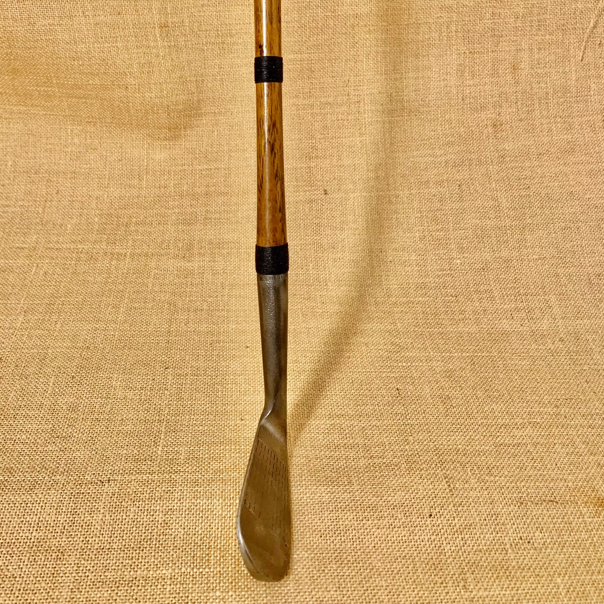 Mashie Niblick - Cann & Taylor