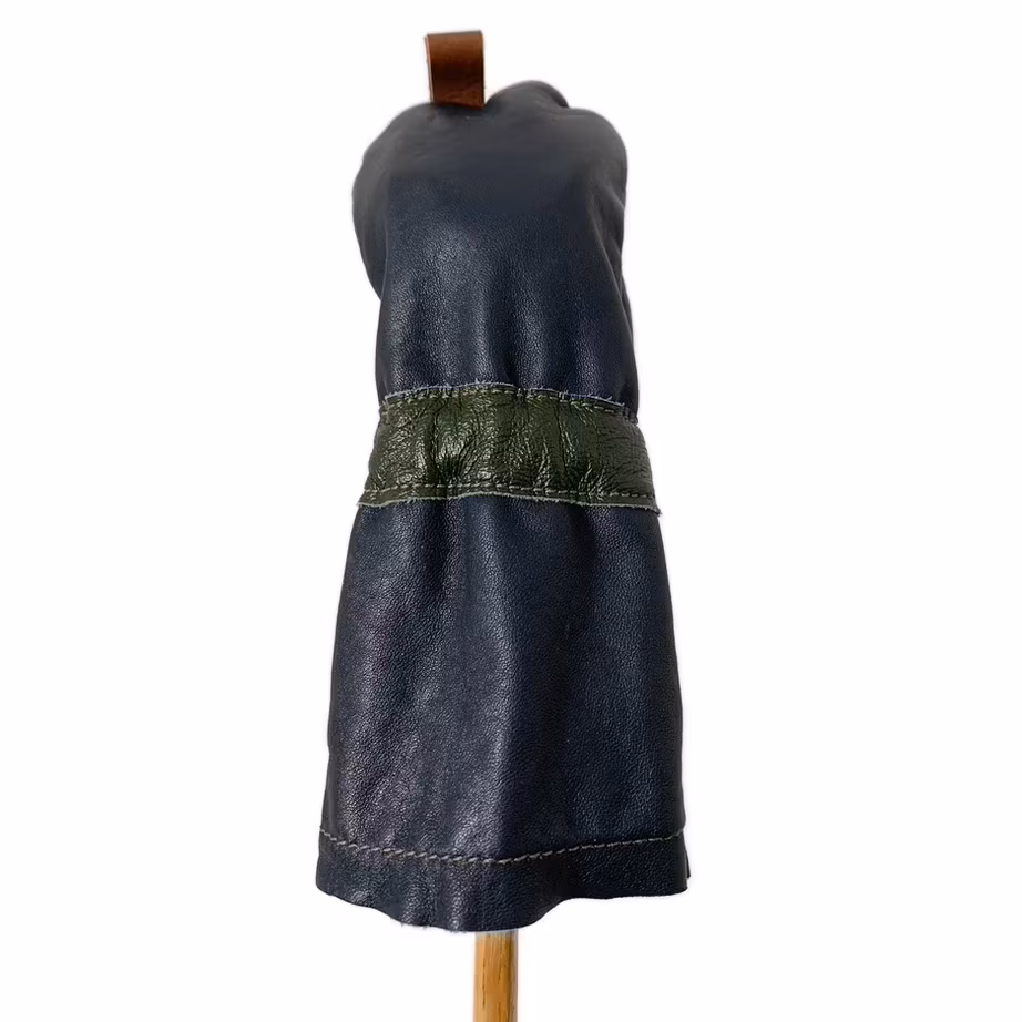 Mörkblå headcover i läder