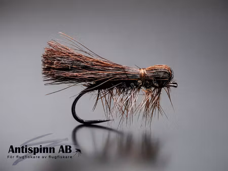 Ekorrflugan Brun #12