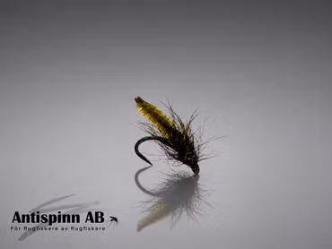Flytande Chenille Puppa Caddis Olive Light Dressed #14