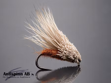 Streaking Caddis Rusty Brown #14