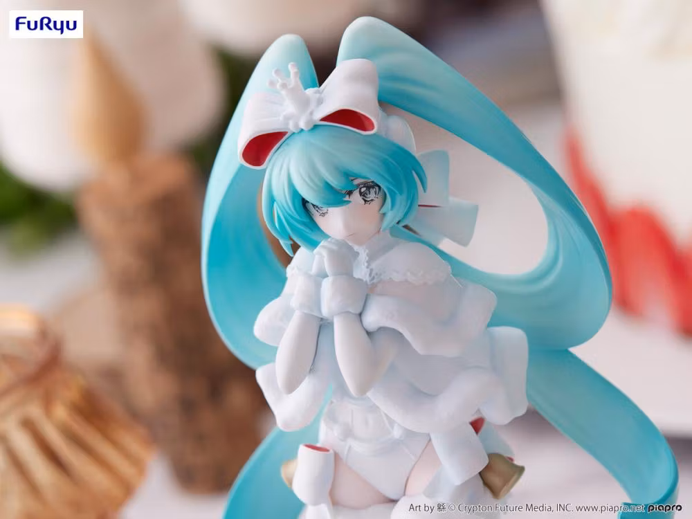 Vocaloid SweetSweets Series Hatsune Miku (Noel Ver.) Exceed Creative Figure