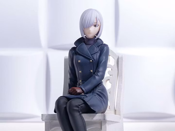 Spy x Family Fiona Frost (Nightfall) Premium Perching Figure