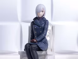 Spy x Family Fiona Frost (Nightfall) Premium Perching Figure