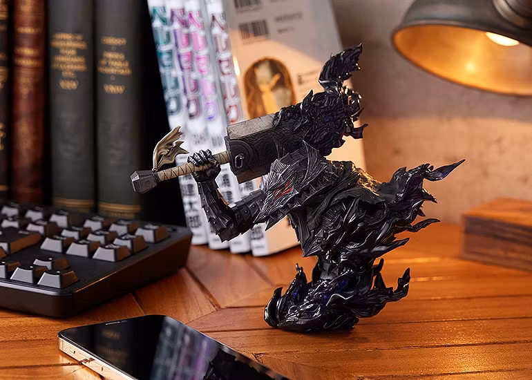 Guts (Berserker Armor) Bust Figure