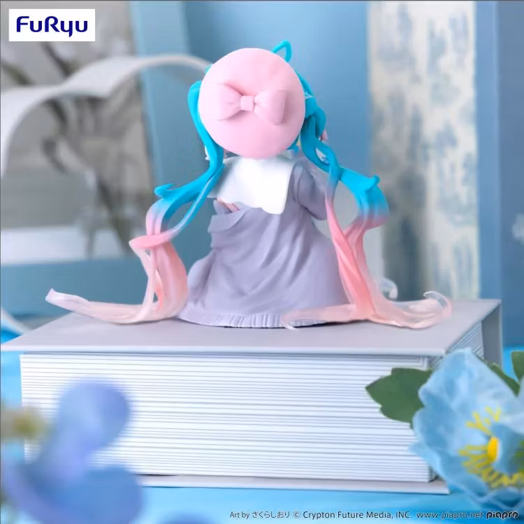 Vocaloid Hatsune Miku (Love Sailor Purple Color Ver.) Noodle Stopper Figure