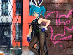 Vocaloid BiCute Bunnies Hatsune Miku (Street Violet Color Ver.) Figure