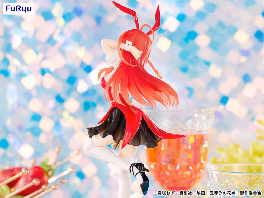Itsuki Nakano the Quintessential Quintuplets Color Bunny ver. Trio-Try-It Figure FuRyu