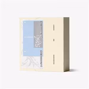 Le Sserafim =Calendar= - Season's Greetings - Le Sserafim (Photobook)