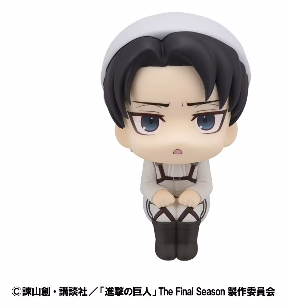 Attack on Titan Look Up PVC Statue Levi Cleaning up Ver. 11 cm    