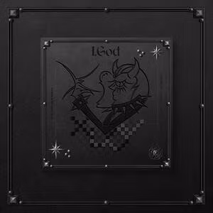 Xlov - I,God (Digipak, Photobook)