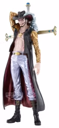 PREORDER - One Piece Premium PVC Figure Dracule Mihawk (The Metallic) 34 cm