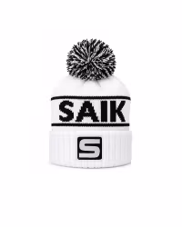 Stickad mössa SAIK Edition vit