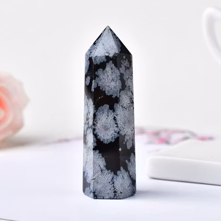 Kristall torn Obsidian snowflake