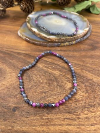 Kristall armband blandade safirer
