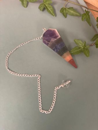 Kristallpendel chakra