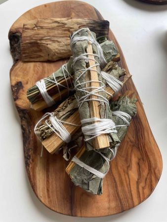 Rökelsebunt eukalyptus och palo santo